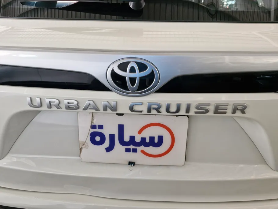 2024 Toyota Urban Cruiser GLX 