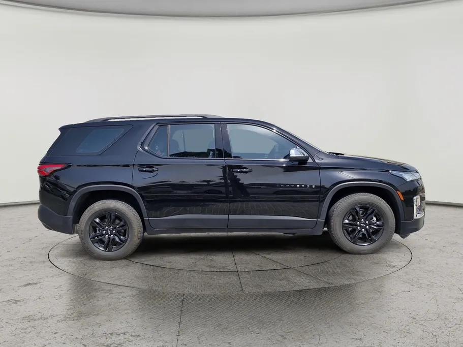 2022 Chevrolet Traverse LT 