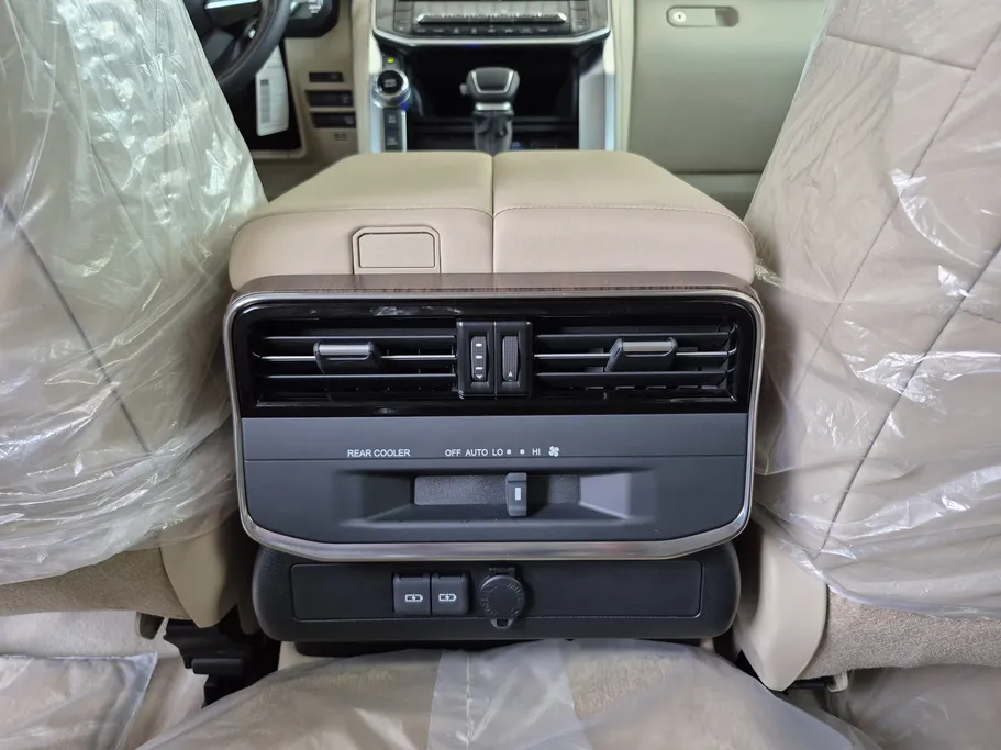 تويوتا لاندكروزر GXR4 2024 