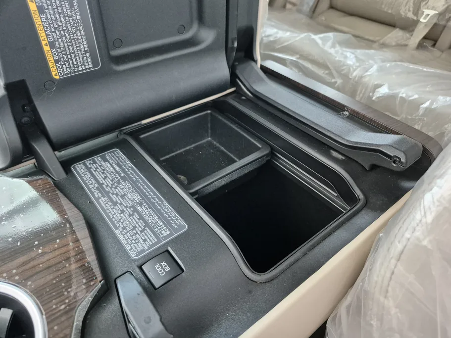 تويوتا لاندكروزر GXR4 2024 