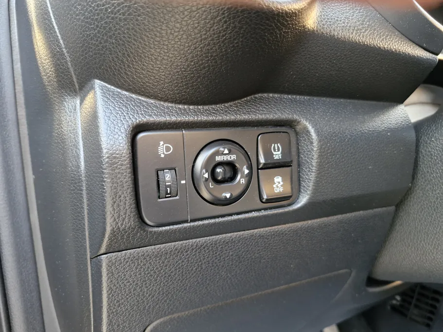 2024 Kia Pegas LX 