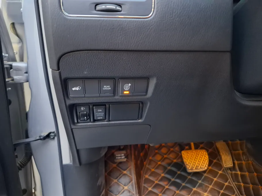 2021 Nissan Patrol Platinum 