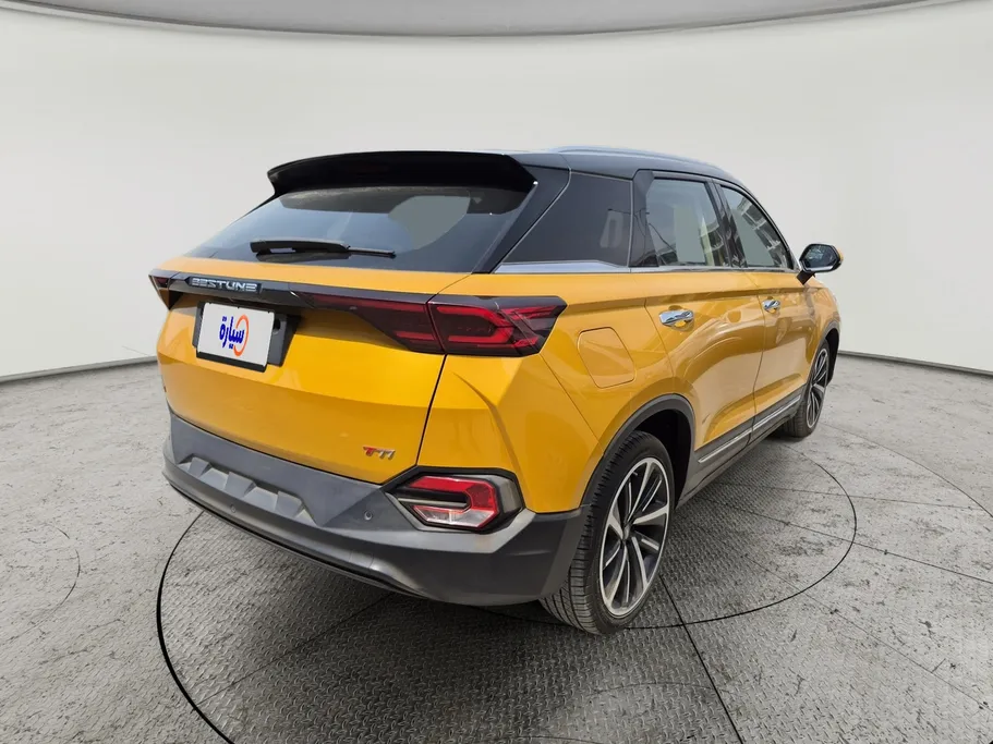 2022 FAW Bestune T77  