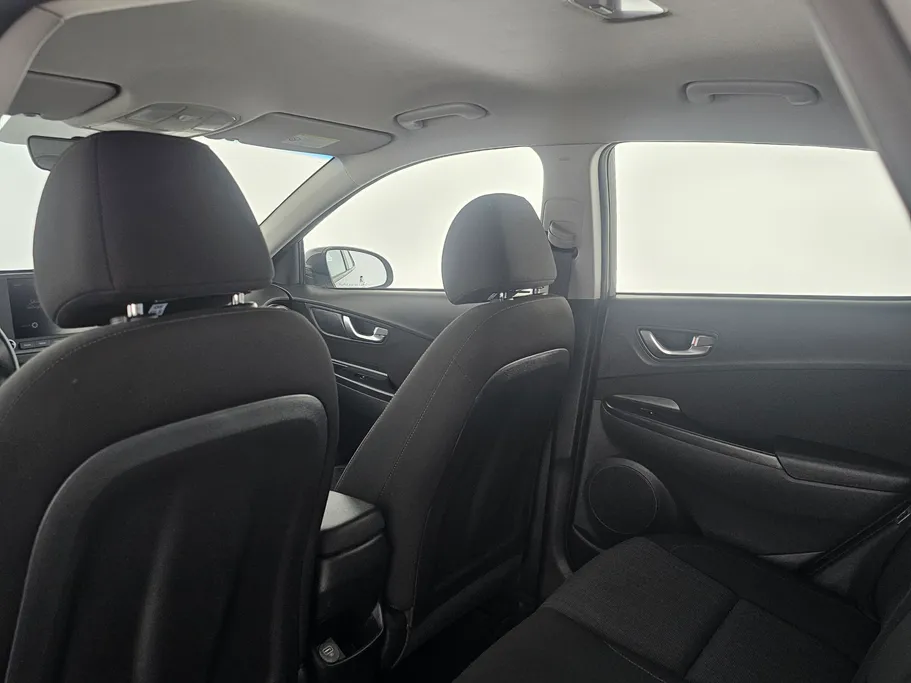 2023 Hyundai Kona SMART 
