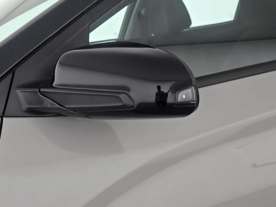 2023 Hyundai Kona SMART 
