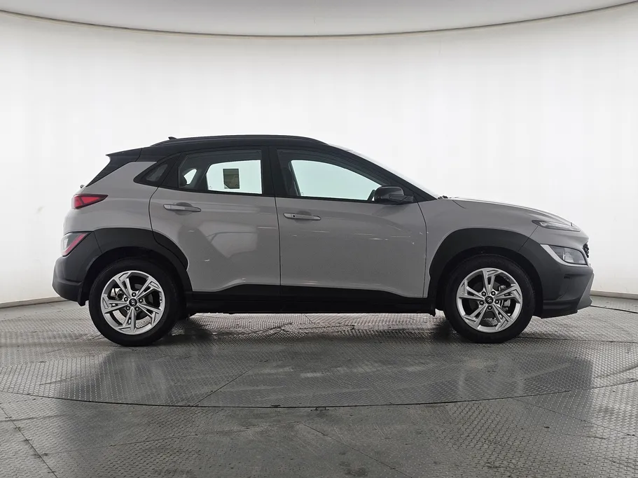 2023 Hyundai Kona SMART 