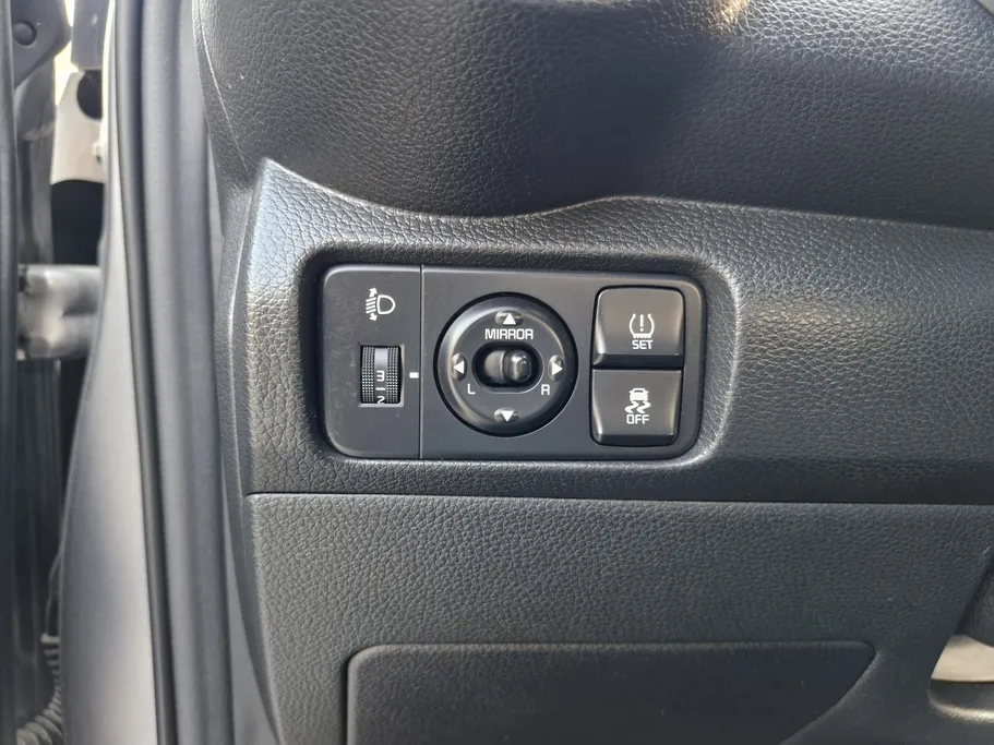 2024 Kia Pegas GL 