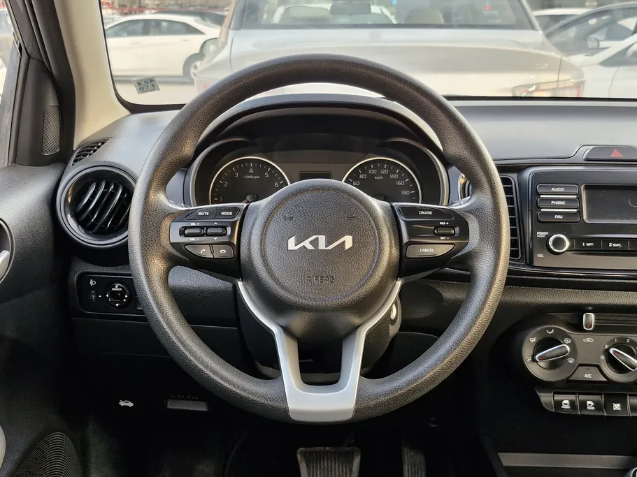 2024 Kia Pegas GL 