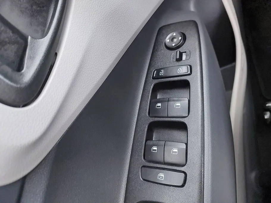 2023 Hyundai Grand i10 Fleet 