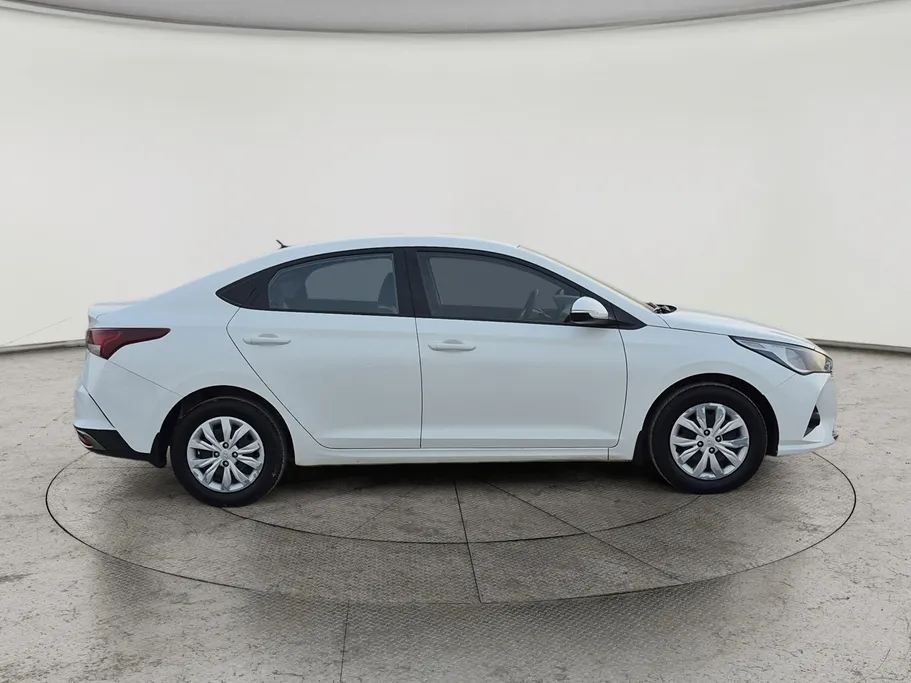 2021 Hyundai Accent Smart 
