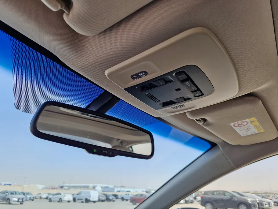 تويوتا كامري GLE HEV  2023