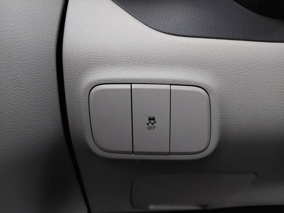 هيونداي Grand i10 فلييت 2023 