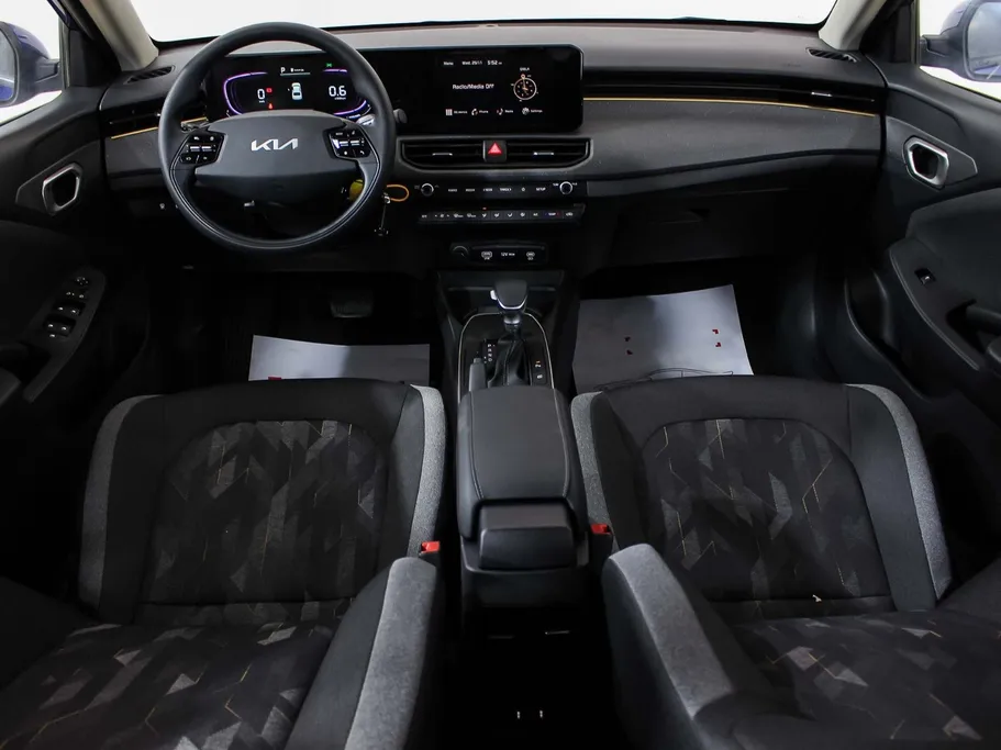 2026 Kia K3 GL Fleet 