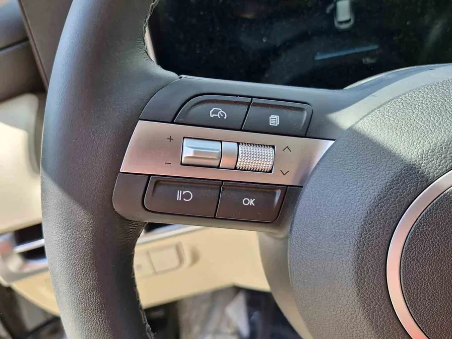 2025 Hyundai Tucson Smart 