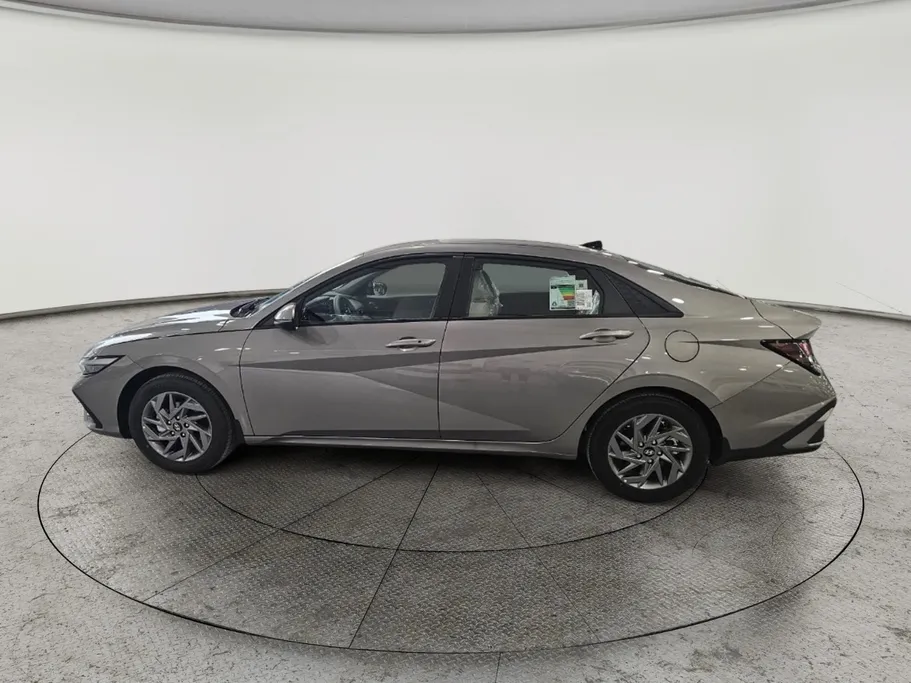 2026 Hyundai Elantra Smart Plus	China 