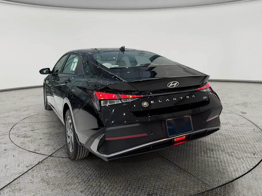 2026 Hyundai Elantra Smart China 