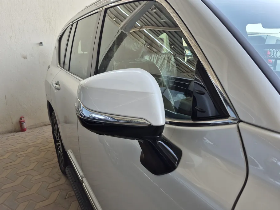 لكزس LX 600 2024 