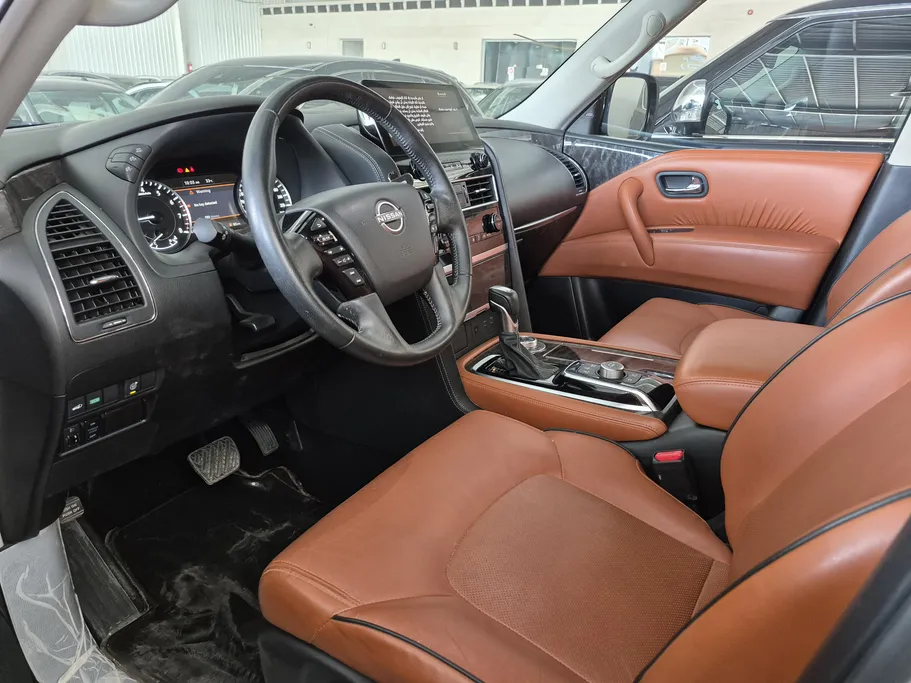2023 Nissan Patrol Titanium 