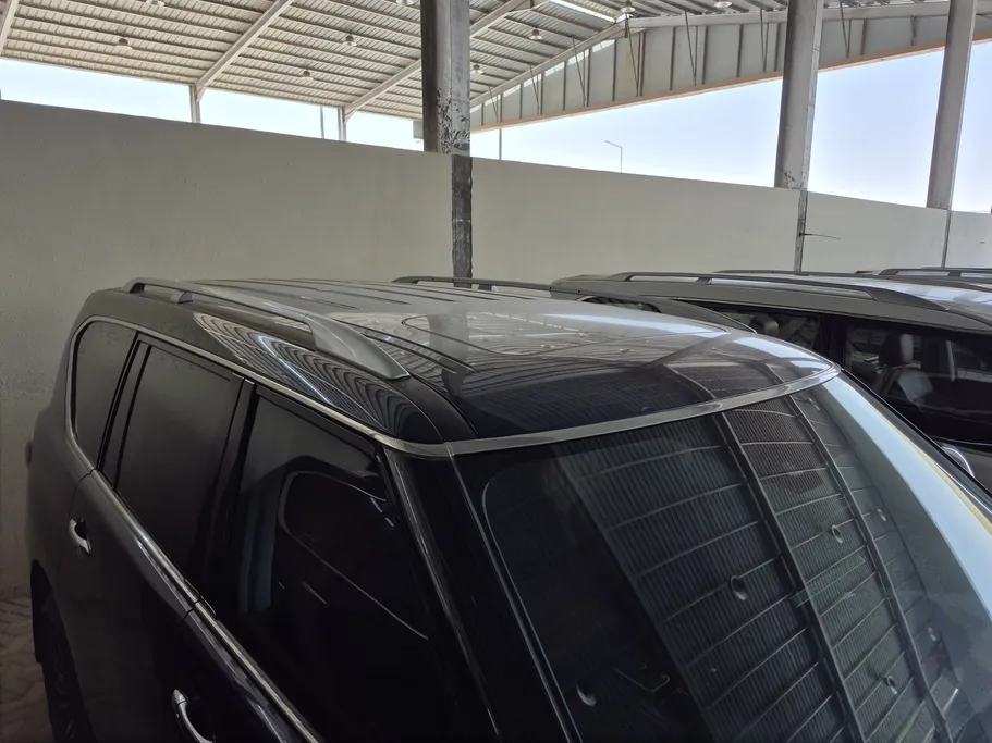 2023 Nissan Patrol Platinum 
