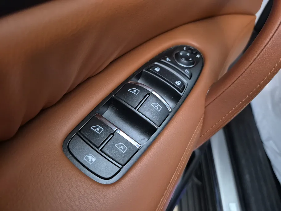 2023 Nissan Patrol Platinum 