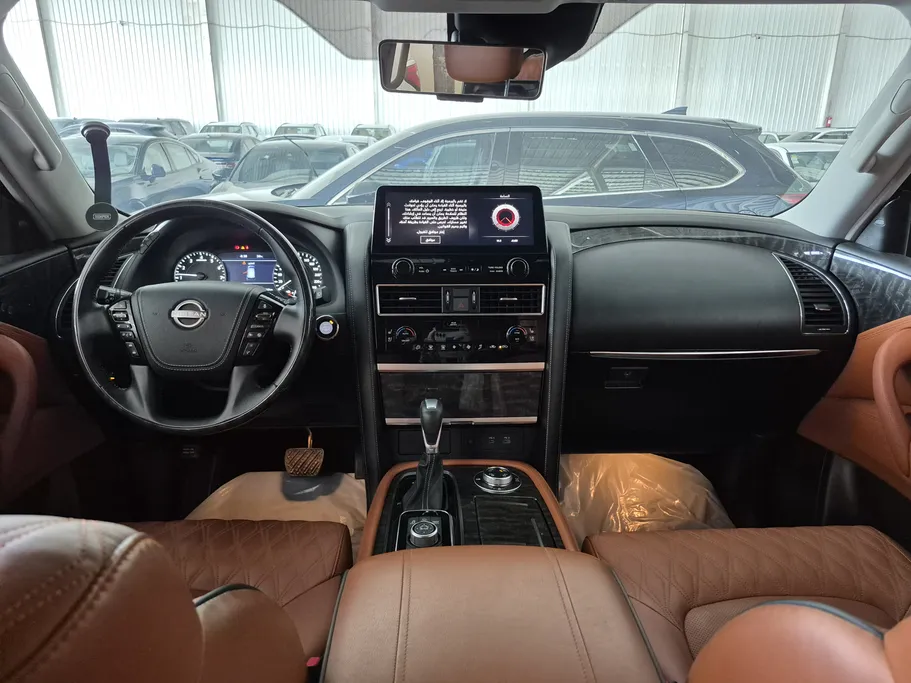 2023 Nissan Patrol Platinum 