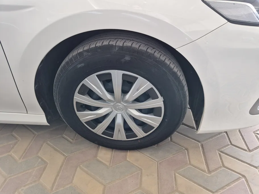 2022 Toyota Camry  LE 