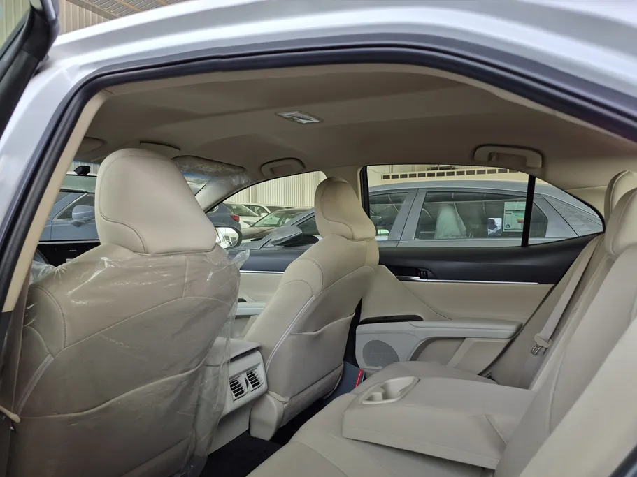 2022 Toyota Camry  LE 