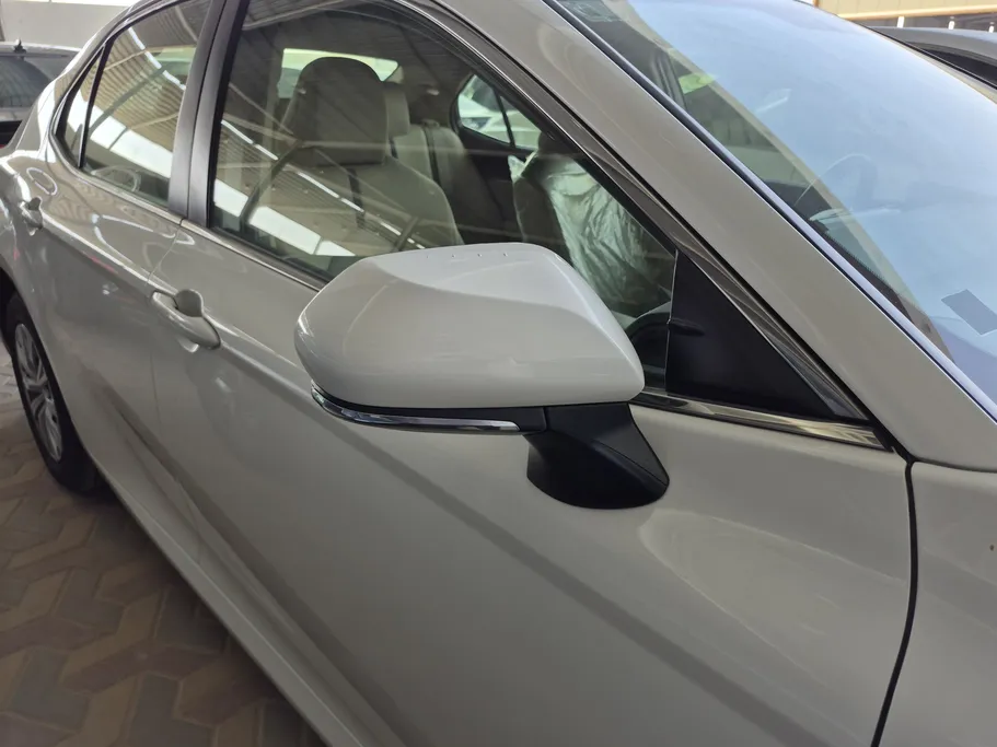 2022 Toyota Camry  LE 