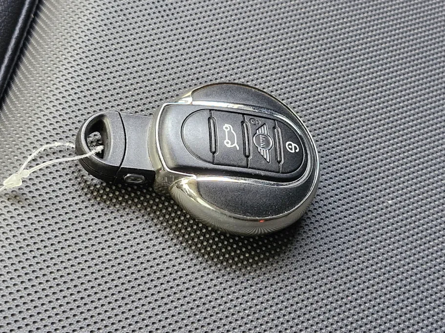 2021 Mini Cooper Half Full 