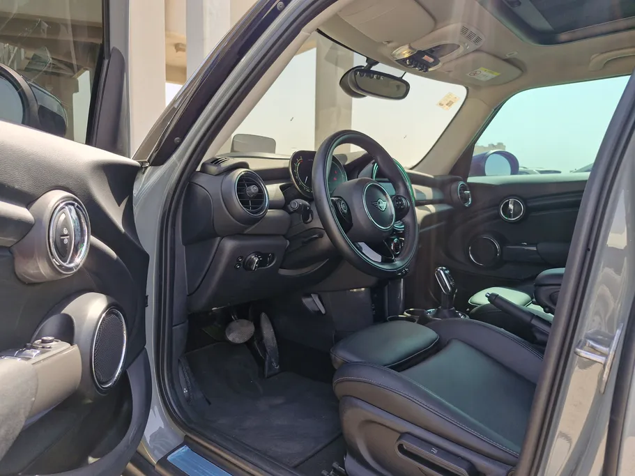 2021 Mini Cooper Half Full 