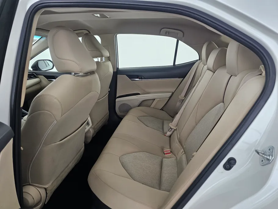 2020 Toyota Camry  LE 