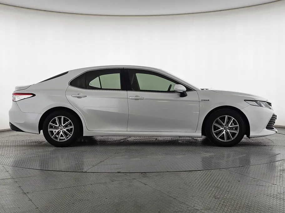 2020 Toyota Camry  LE 