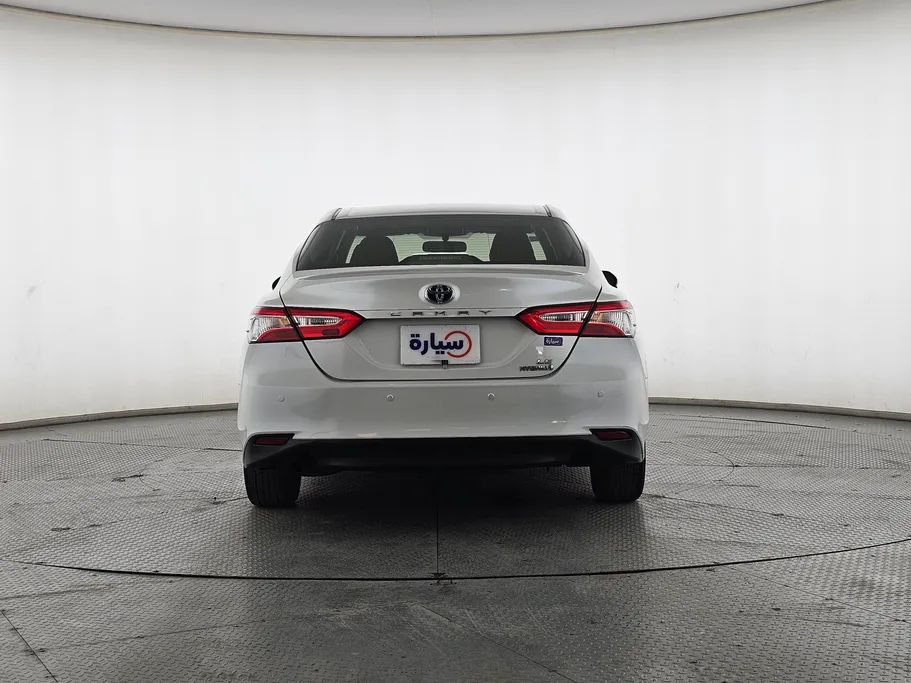 2020 Toyota Camry  LE 