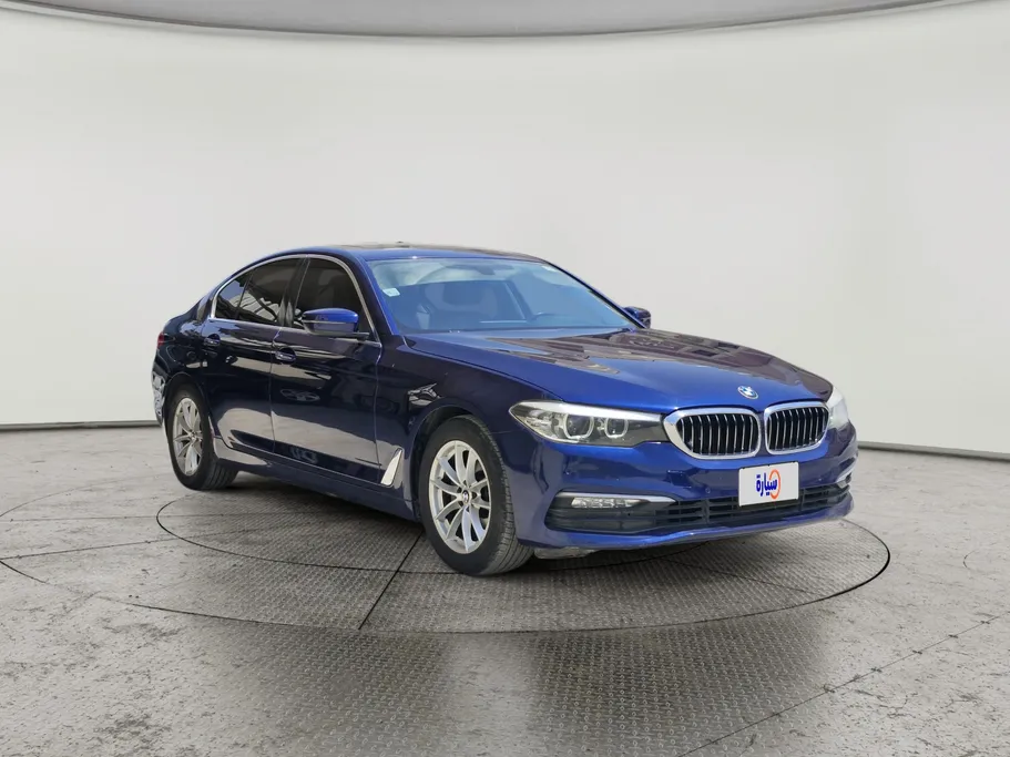 2018 BMW 5 Series 520i 