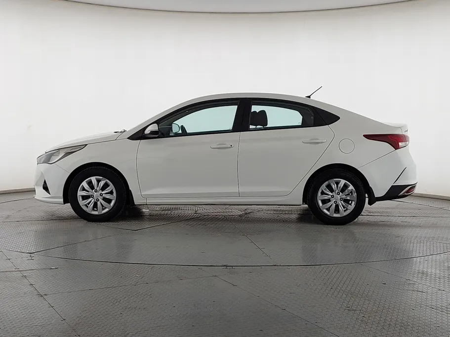 2022 Hyundai Accent Smart 