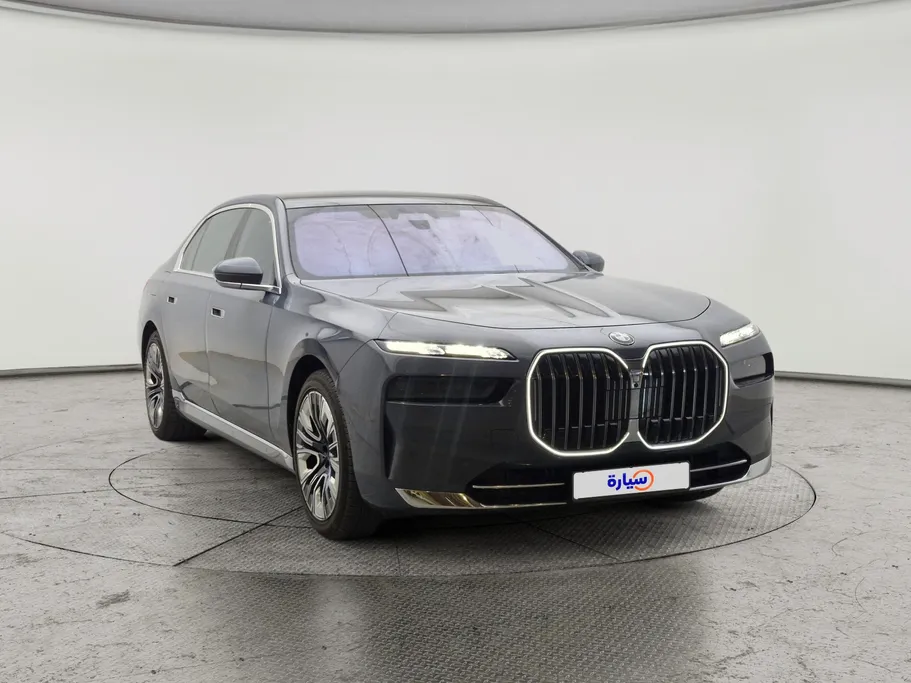 2023 BMW 7 Series 735i 