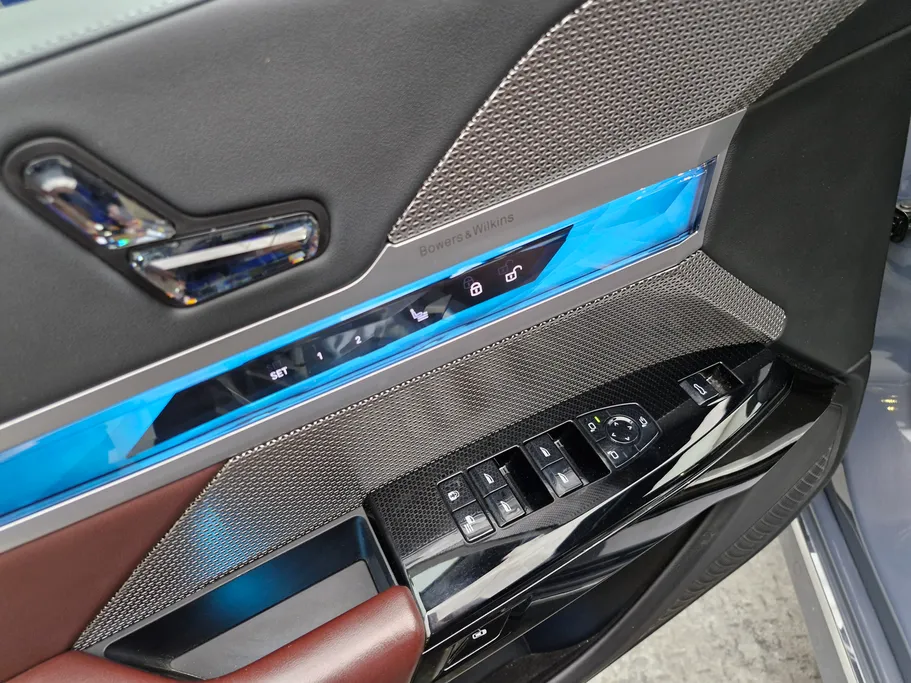 2023 BMW 7 Series 735i 