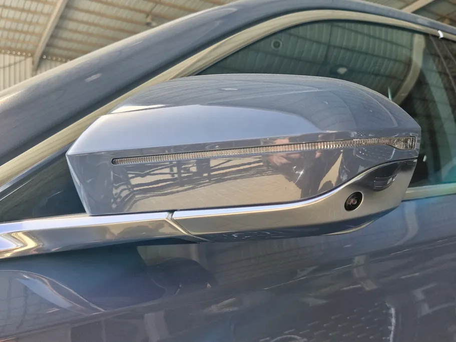 بي ام دبليو الفئة السابعة 735i 2023 