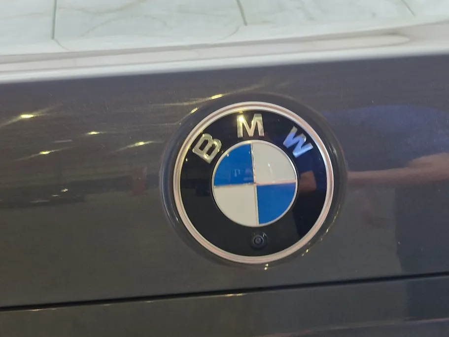 2023 BMW 7 Series 735i 