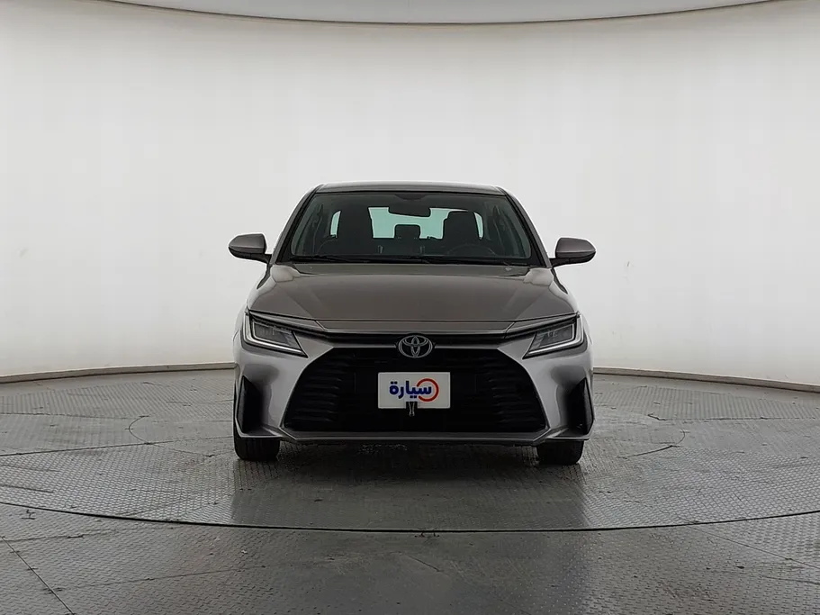 2023 Toyota Yaris  Y 