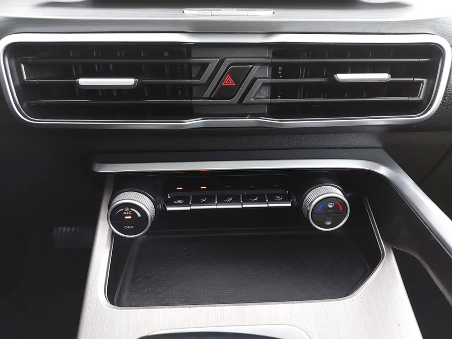 2023 Geely Coolray Basic GS 