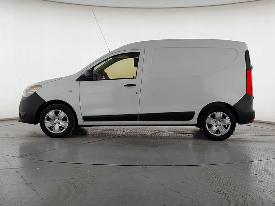 2020 Renault Docker Van بضاعة 