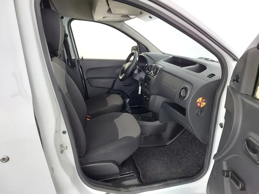 2020 Renault Docker Van بضاعة 