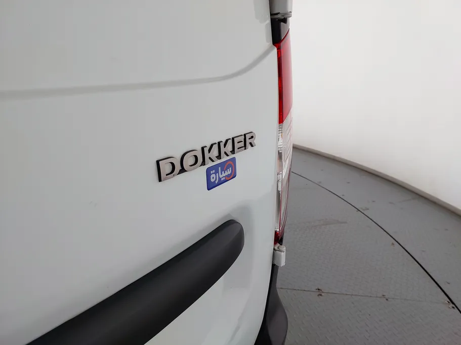 2020 Renault Docker Van بضاعة 