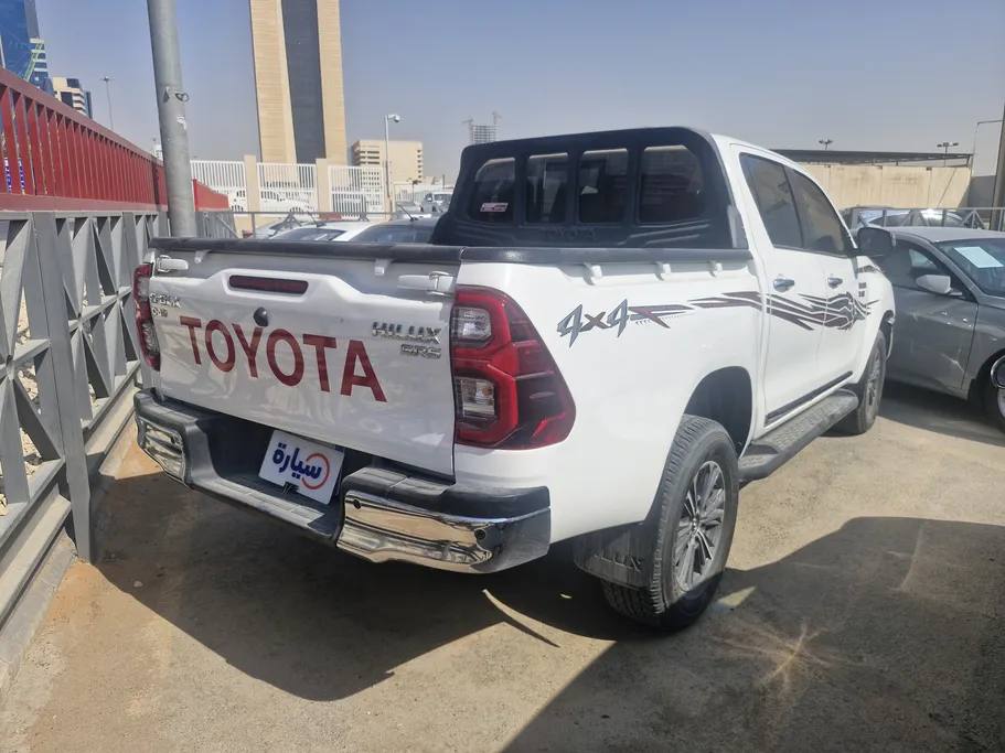 تويوتا هايلكس SGLX 4X4 AT DSL 2024 