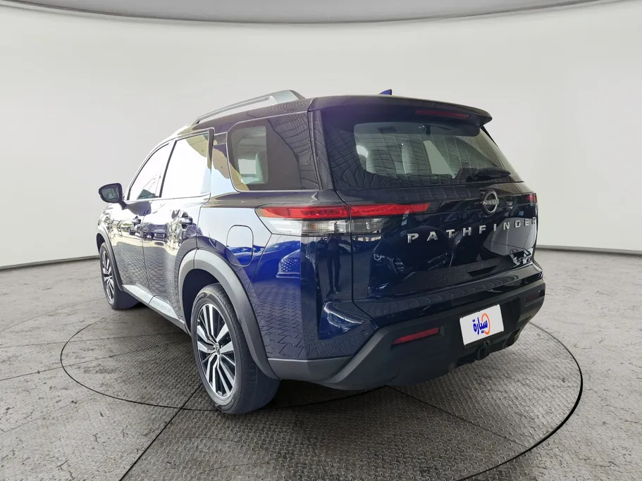 نيسان باثفندر SV 2023 