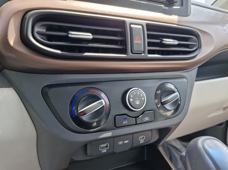 هيونداي Grand i10 فلييت 2024 