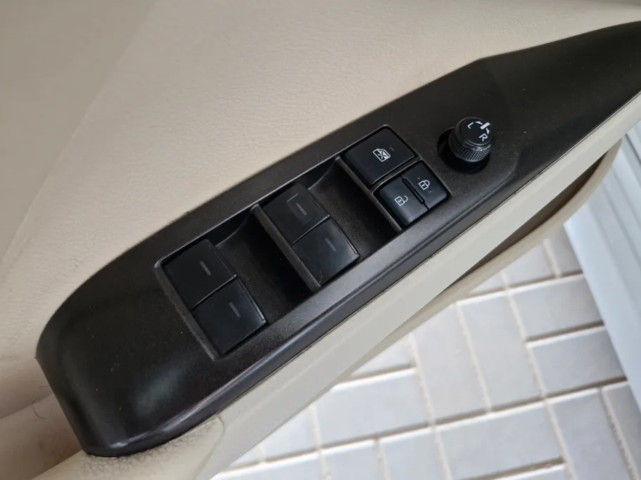2023 Toyota Camry  LE 