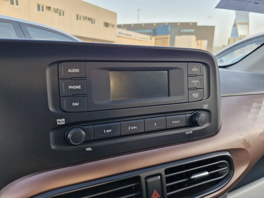 هيونداي Grand i10 فلييت 2024 