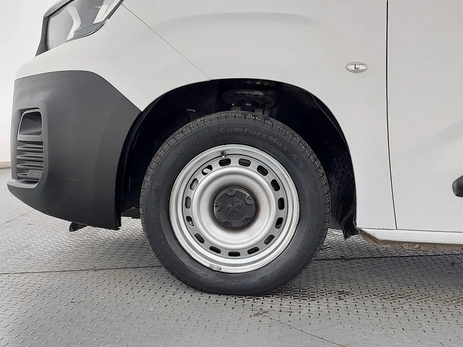 بيجو بارتنر Short van 2023 